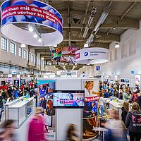 Impressionen von der Messe KarriereStart 2025