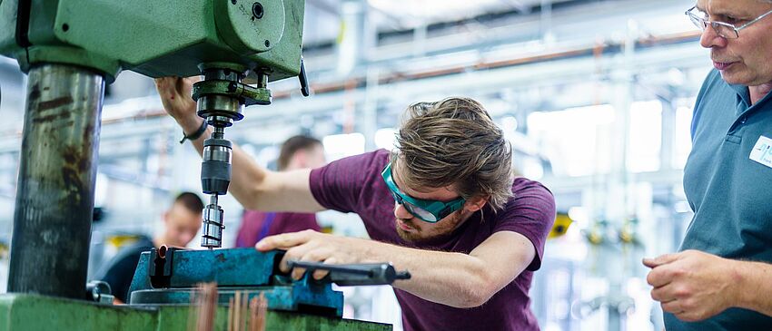 Die Karriere fest im Blick: 760 junge Leute haben bereits ihre Lehrstelle im Handwerk in der Region gefunden  - Zum Beitrag